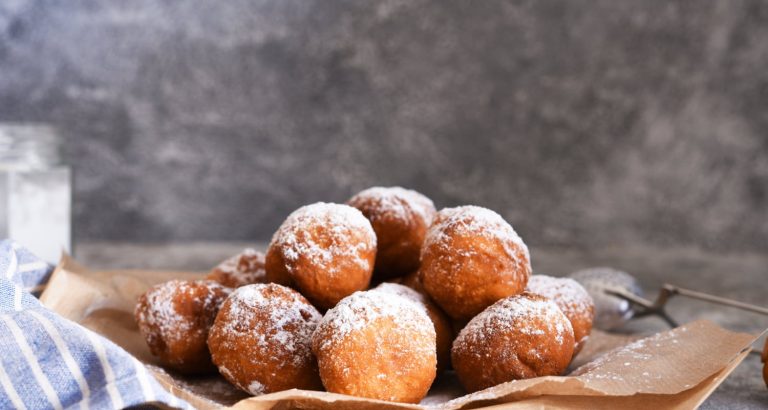 Wat is Oliebollen? Hoe is het gedaan?