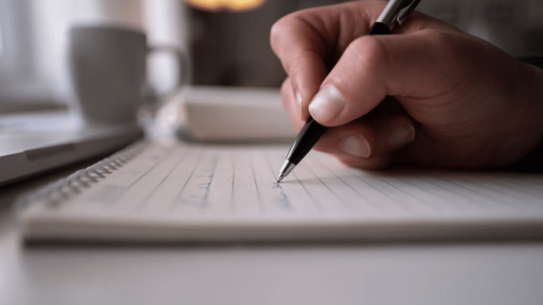 De Cornell Notitie Methode: Een ideale aanpak voor efficiënte en georganiseerde aantekeningen